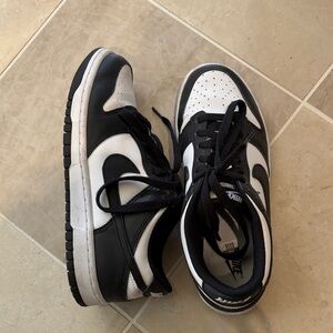 Nike Classic Black and White Low-Tops
